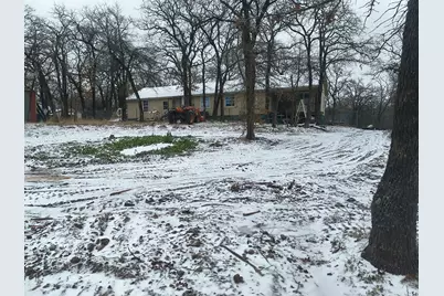 3621 Gary Street, Cleburne, TX 76031 - Photo 3