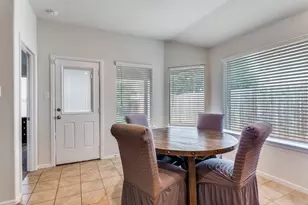 553 Vickie St, Crowley, TX 76036 - Photo 15