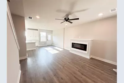 913 Cooksey Court, Grandview, TX 76050 - Photo 15