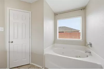 528 Bretts Way, Burleson, TX 76028 - Photo 19