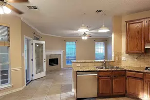 9807 Sunrise Ct, Irving, TX 75063 - Photo 11