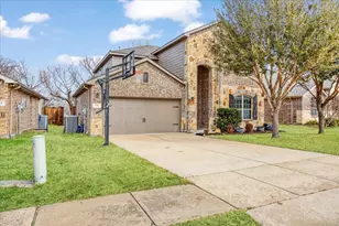 1100 Evers Dr, McKinney, TX 75071 - Photo 3