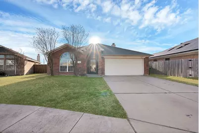 7426 Lake Front Trail, Arlington, TX 76002 - Photo 3