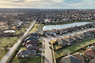 7426 Lake Front Trail, Arlington, TX 76002 - Photo 11