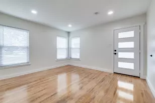 6331 Military Pkwy, Dallas, TX 75227 - Photo 7