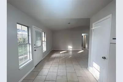 2641 Arlington Lane, Lancaster, TX 75134 - Photo 11