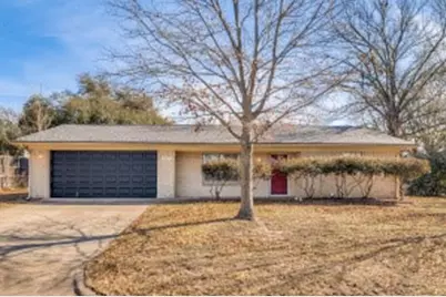 101 N Shannon Street, Kaufman, TX 75142 - Photo 1