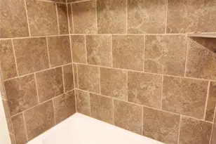 313 Woodhaven Dr, DeSoto, TX 75115 - Photo 17