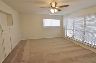 313 Woodhaven Dr, DeSoto, TX 75115 - Photo 13