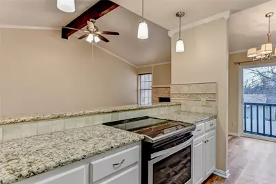 914 W Washington Street #F, Sherman, TX 75092 - Photo 5