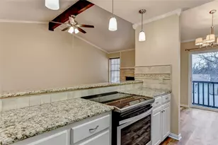 914 W Washington St, Sherman, TX 75092 - Photo 5