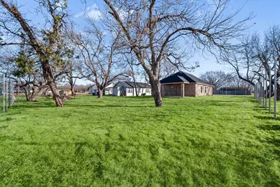 101 N Goodman Avenue, Kerens, TX 75144 - Photo 29