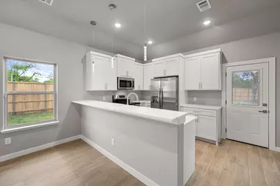 101 N Goodman Avenue, Kerens, TX 75144 - Photo 7