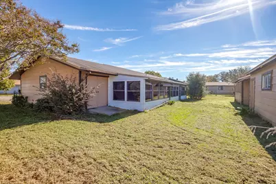 1911 Joslin Street, Cleburne, TX 76033 - Photo 35