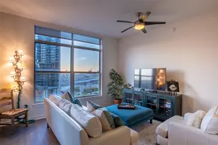 2323 N Houston St, Dallas, TX 75219 - Photo 7