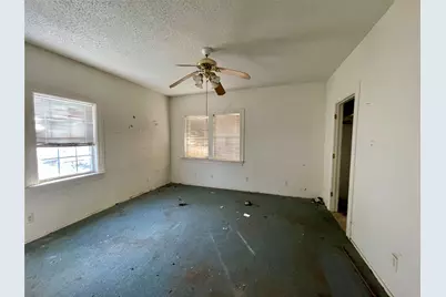 502 N Kramer Drive, Dallas, TX 75211 - Photo 11