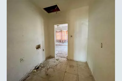 502 N Kramer Drive, Dallas, TX 75211 - Photo 15