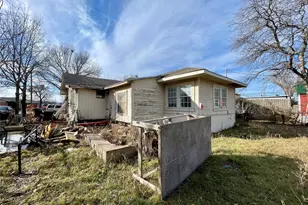 502 N Kramer Dr, Dallas, TX 75211 - Photo 5