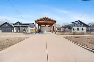 2219 College St, Greenville, TX 75401 - Photo 25