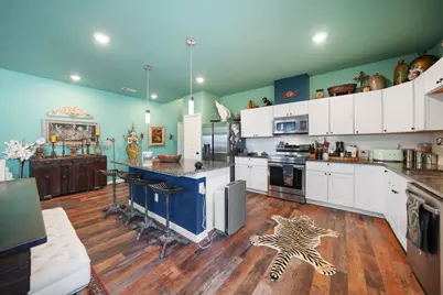 2219 College Street, Greenville, TX 75401 - Photo 9