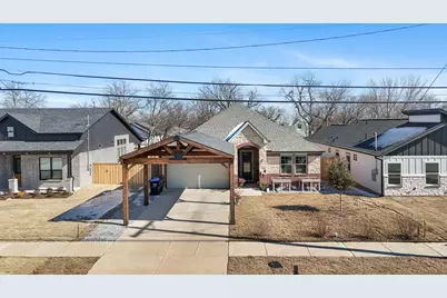 2219 College Street, Greenville, TX 75401 - Photo 1