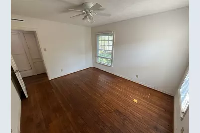 3623 Mount Everest Street, Dallas, TX 75211 - Photo 11