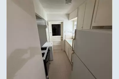 3623 Mount Everest Street, Dallas, TX 75211 - Photo 7