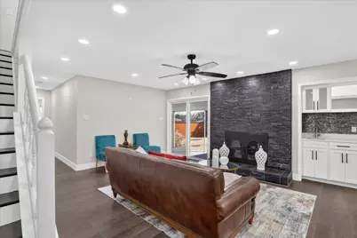 10132 Medlock Drive, Dallas, TX 75218 - Photo 15