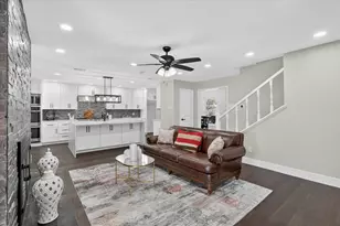 10132 Medlock Dr, Dallas, TX 75218 - Photo 17