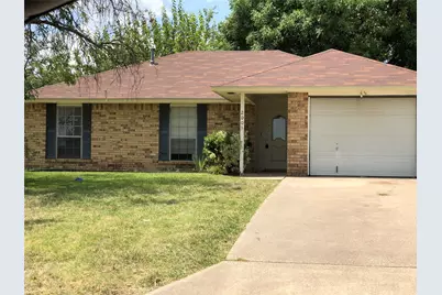 2003 Glenn Lane, Glenn Heights, TX 75154 - Photo 1