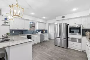 2214 Parkside Dr, Denton, TX 76201 - Photo 3