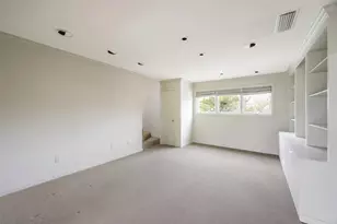 4006 Buena Vista St, Dallas, TX 75204 - Photo 9