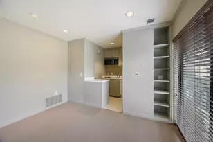 4006 Buena Vista St, Dallas, TX 75204 - Photo 3