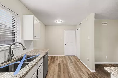 4010 Mayflower Drive, Garland, TX 75043 - Photo 7