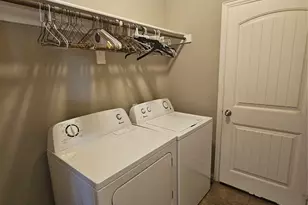 8401 Cherry Bark Ln, Fort Worth, TX 76140 - Photo 19