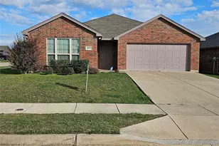 8401 Cherry Bark Ln, Fort Worth, TX 76140 - Photo 1