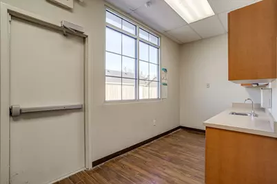 1200 Crawford Avenue #B, Granbury, TX 76048 - Photo 29