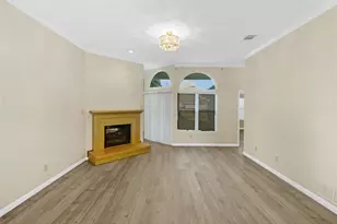 805 Bray St, Cedar Hill, TX 75104 - Photo 3