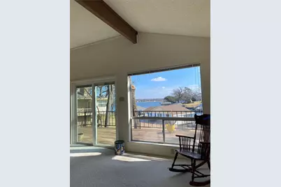 207 Kiowa Drive W, Lake Kiowa, TX 76240 - Photo 11