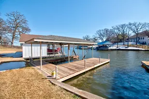 207 Kiowa Dr W, Lake Kiowa, TX 76240 - Photo 5