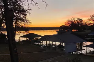 207 Kiowa Dr W, Lake Kiowa, TX 76240 - Photo 35