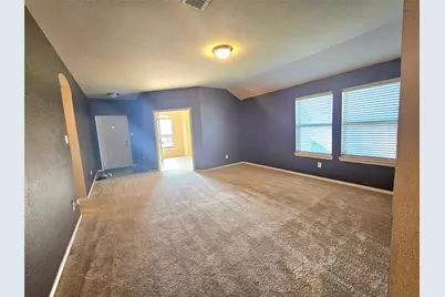 1813 Overlook Drive, Lancaster, TX 75146 - Photo 5