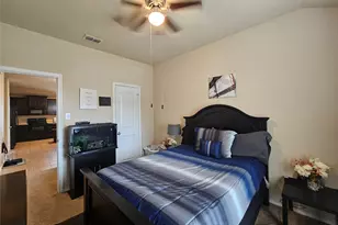 1813 Overlook Dr, Lancaster, TX 75146 - Photo 15