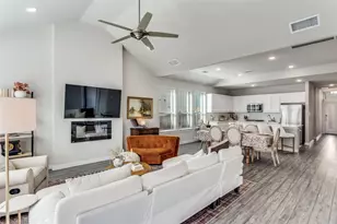 10416 Lequoia St, Fort Worth, TX 76179 - Photo 5