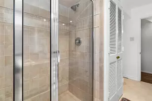 6234 Bandera St, Dallas, TX 75225 - Photo 17