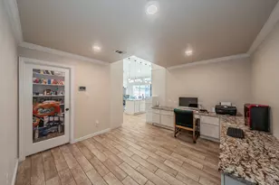 6012 Englishoak Dr, Arlington, TX 76016 - Photo 11