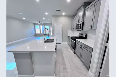 808 Portina, Anna, TX 75409 - Photo 5