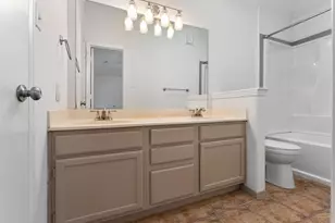 21 St Charles Pl, Midlothian, TX 76065 - Photo 13