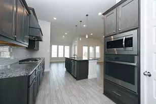 2613 Chevy Chase Dr, Denton, TX 76207 - Photo 9