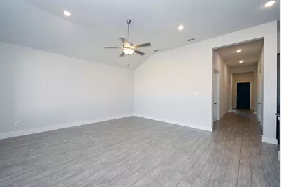 2613 Chevy Chase Drive, Denton, TX 76207 - Photo 5